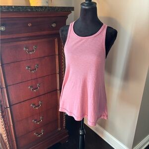 Beautiful pink tank top.